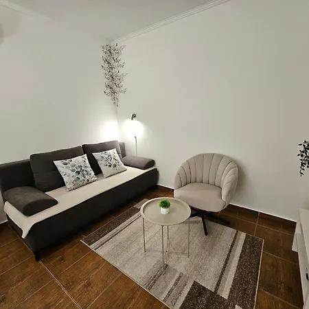 Zoli Apartmanok-maya Koelcsey 34-36 Apartamento